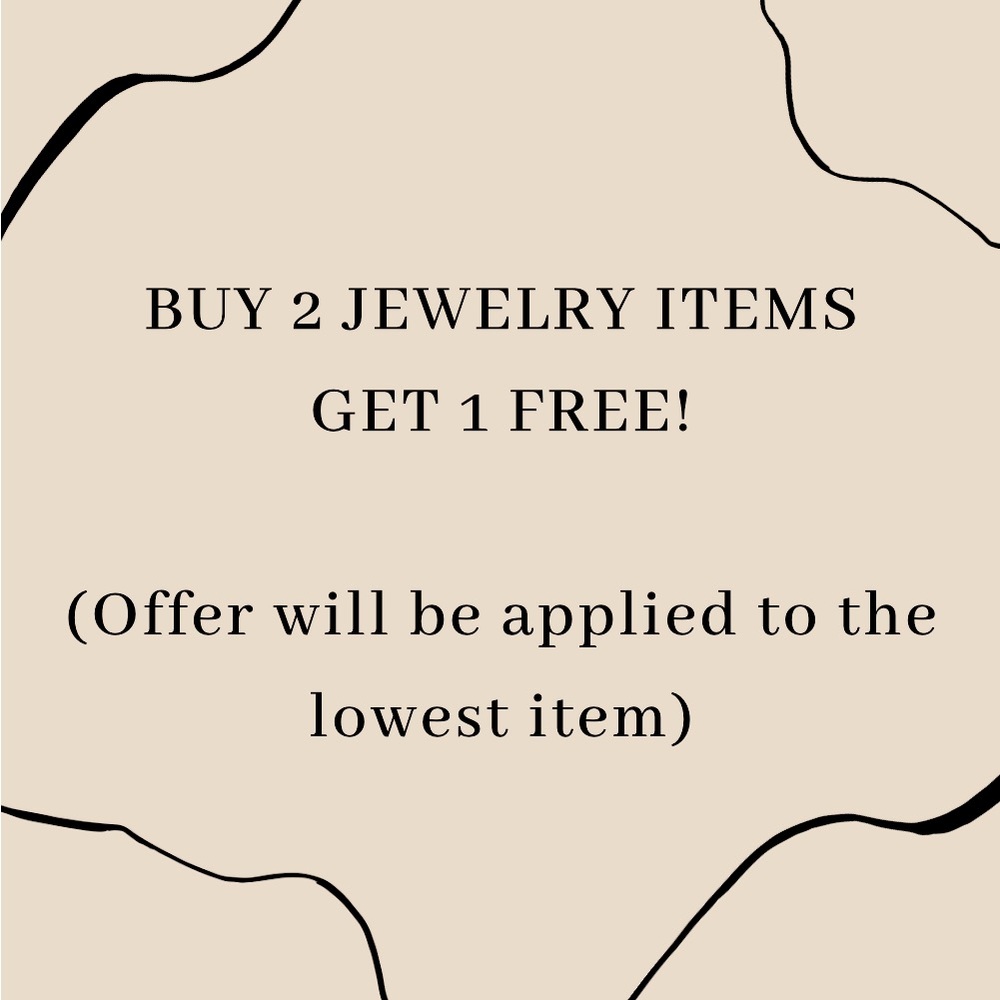 Gold Tone Round Cut Crystal Ring, Size 8 - Picture 3 of 15